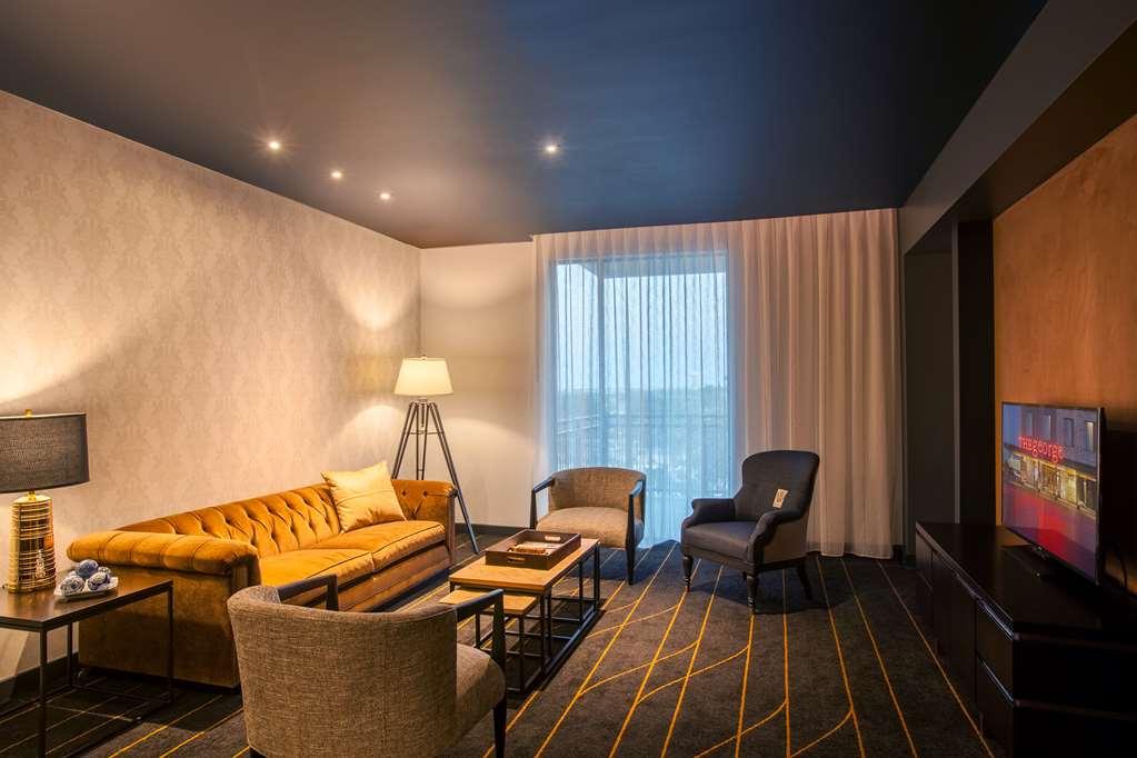 Hotel The George, By Valencia Collection 4*